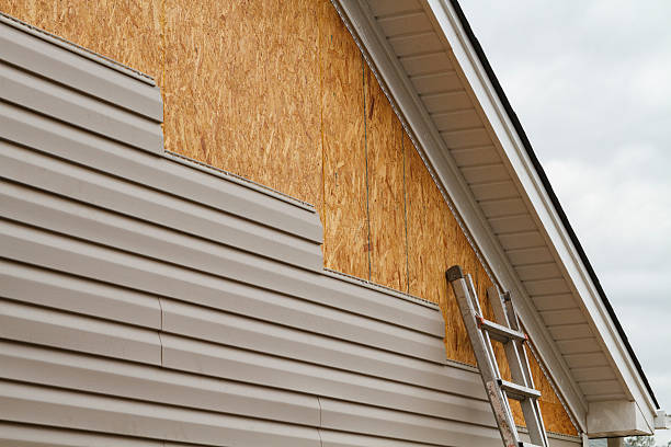 24/7 Emergency Siding experts in North Canton, OH